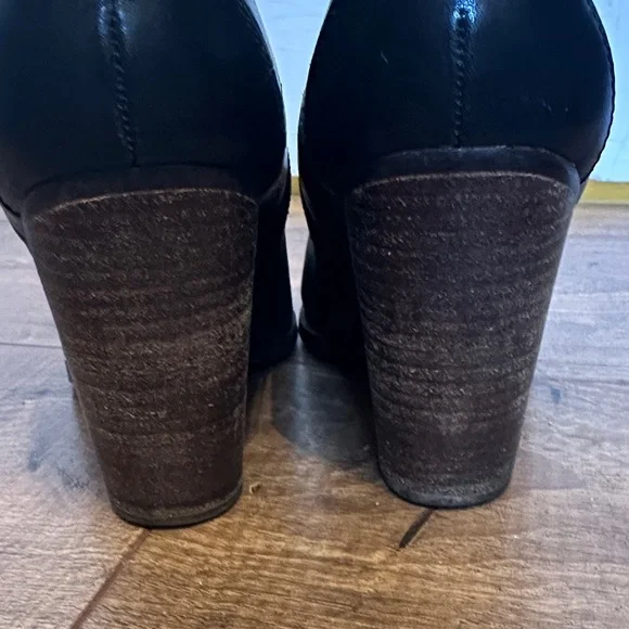 Coach Womens Hewes Safari Leather Almond Toe Ankle buckle black Booties 7 - Picture 6 of 9